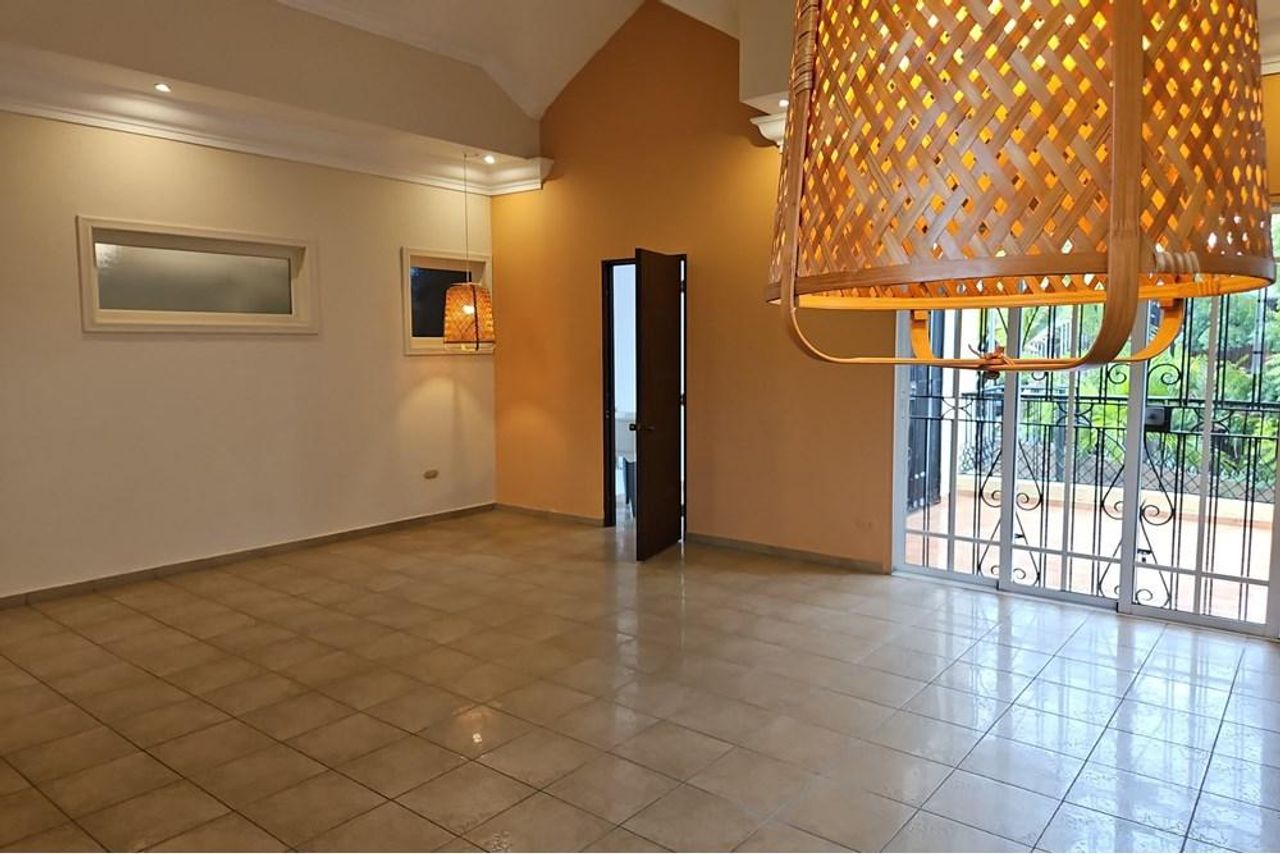 casas - Urbanización Fernandez, Santo Domingo D.N. Casa en 2