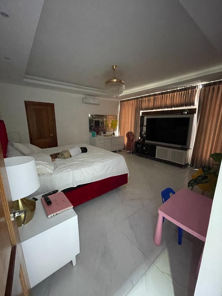 casas - Se vende casa en Arroyo Hondo III 6