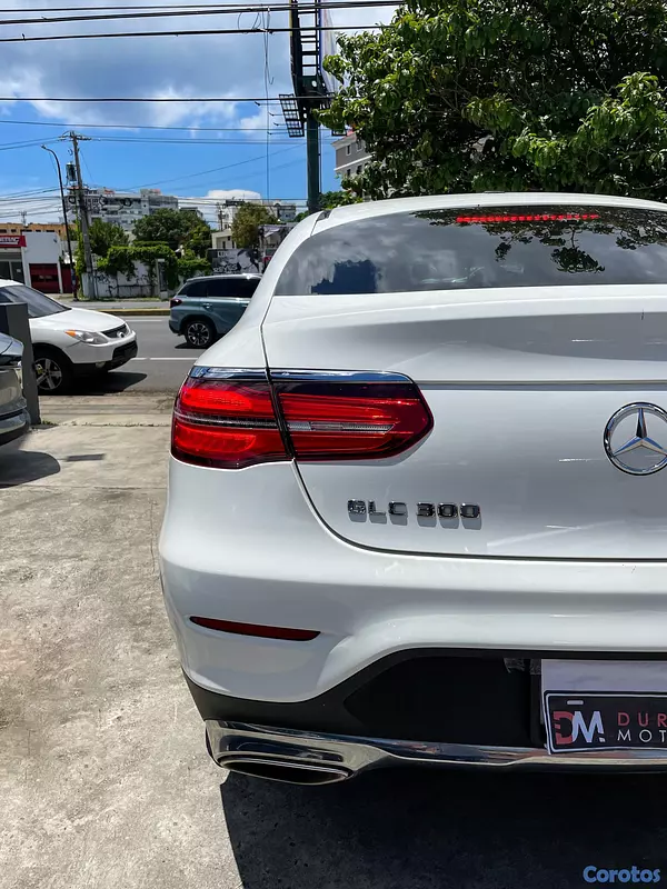 jeepetas y camionetas - Mercedes Benz GLC-300 4Matic 2017 10