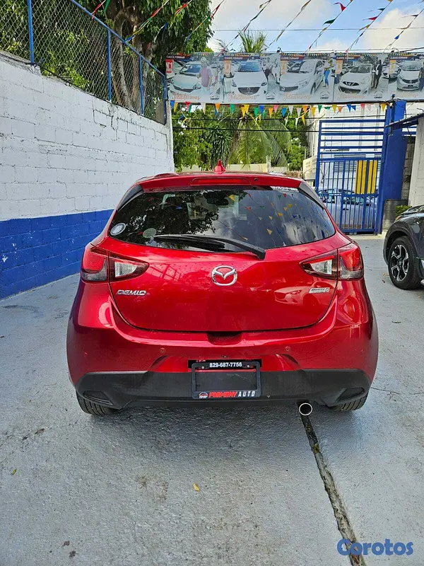 carros - MAZDA DEMIO ROJO 2020 6
