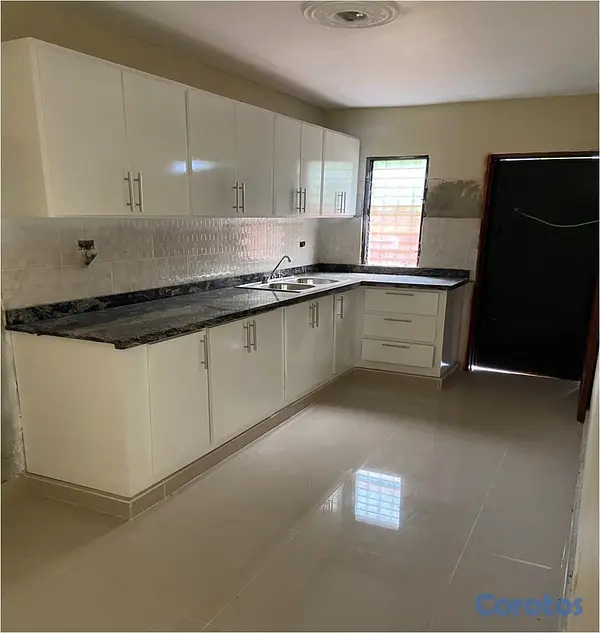 casas - Vendo Casa REMODELADA TOTAL en Buena vista II, 7 HABS., 443 Mts.2, REBAJADA 6