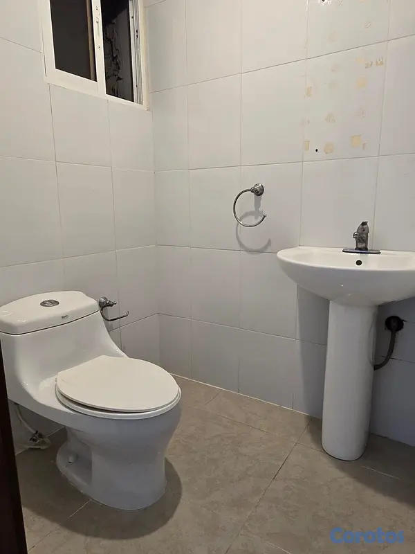 apartamentos - Oportunidad en Evaristo Morales de 3 habitaciones 2.5 baños  2 parqueo ascensor  11