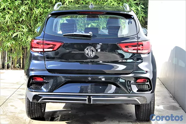jeepetas y camionetas - MG ZS EV 2026 7