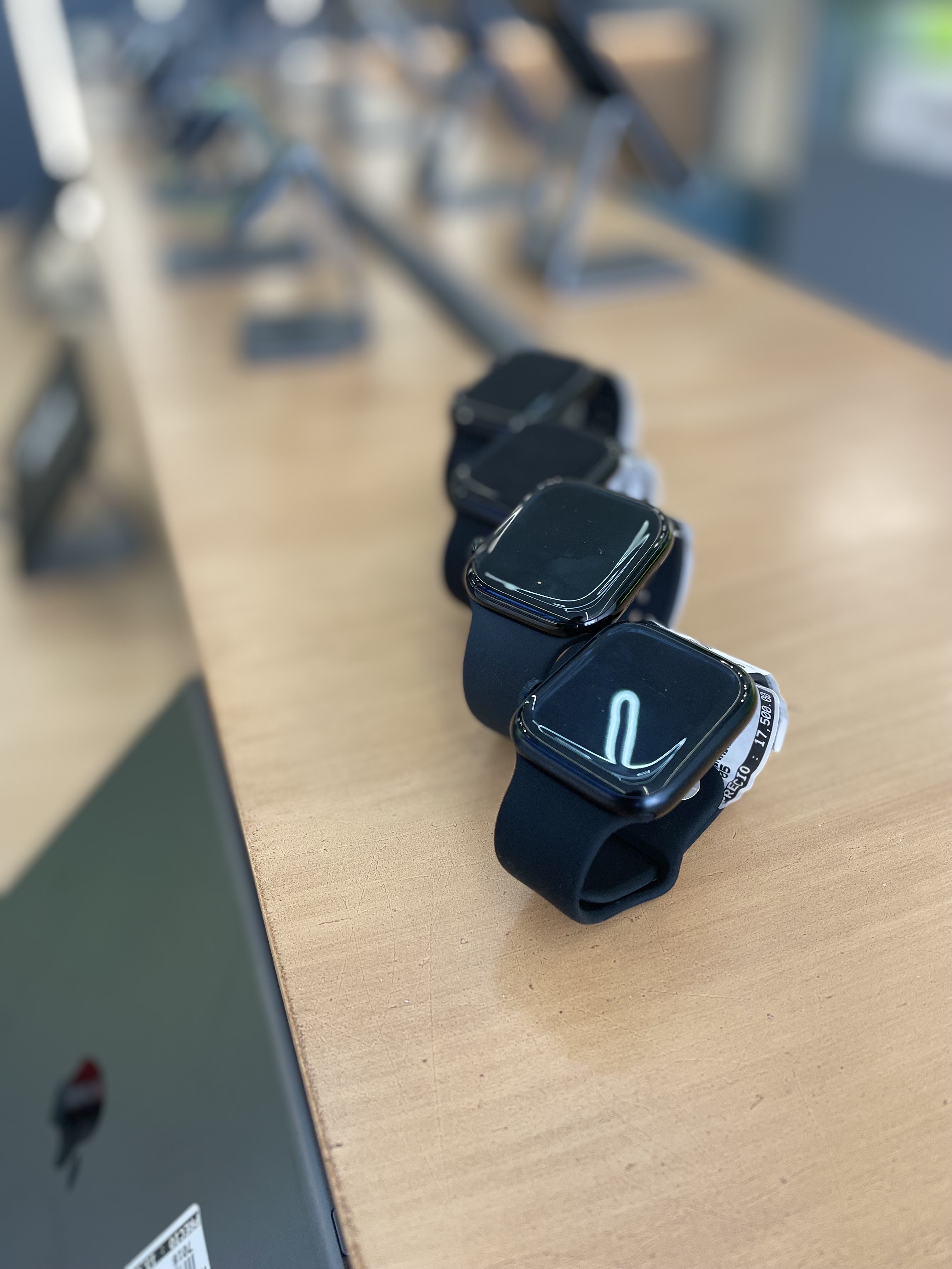 otros electronicos - APPLE WATCH SERIE 945MM 2