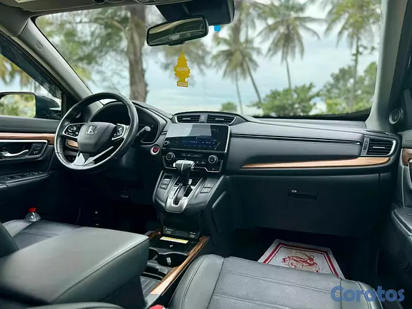 jeepetas y camionetas - Honda crv touring 2022 8