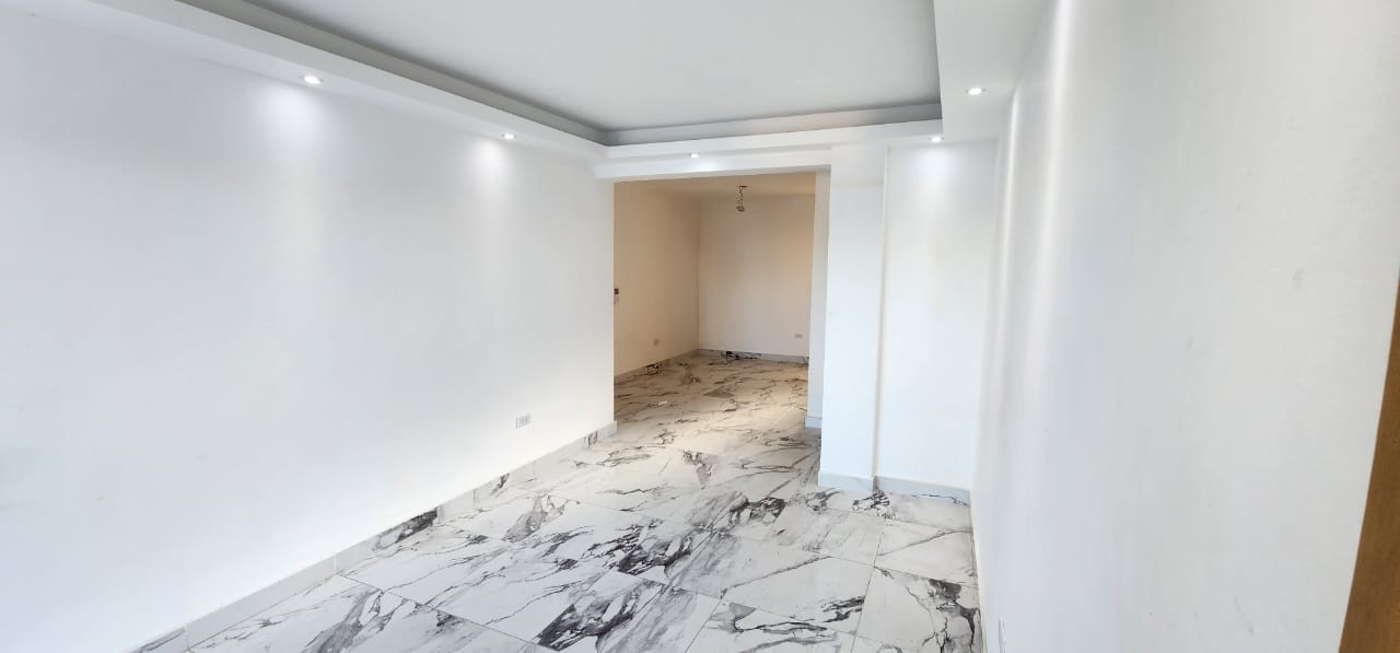 apartamentos - Apartamento Segundo Piso con Terraza, Corales del Sur. VENDIDO 9