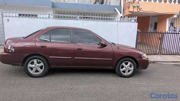carros - Nissan Sentra Ver descripción. precio negociable  4