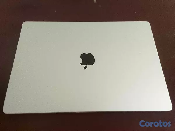 computadoras y laptops - Se Vende MacBook Pro M1 16" 2