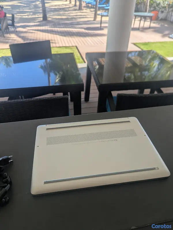 computadoras y laptops - HP Laptop 15-dy2045nr💯 9