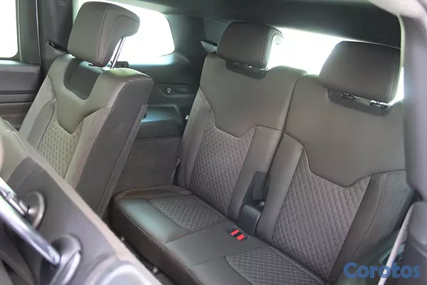 jeepetas y camionetas - Jeep Commander 10