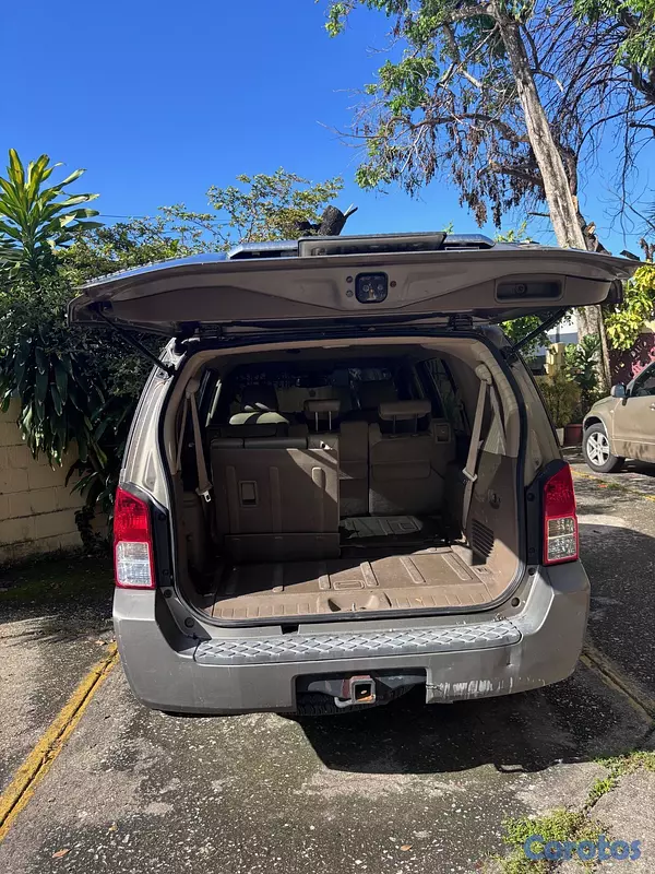 jeepetas y camionetas - Nissan Pathfinder 2005 Marron Version Se 5
