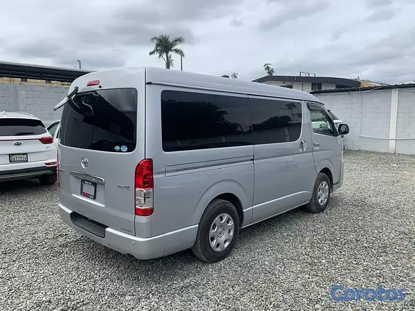 otros vehiculos - Toyota  HIACE  SÚPER GL  AÑO 2020 6