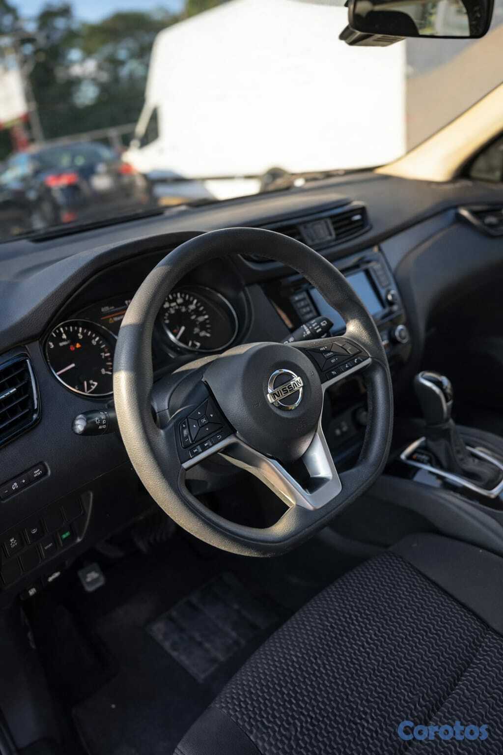 jeepetas y camionetas - NISSAN ROGUE SV 2020 4