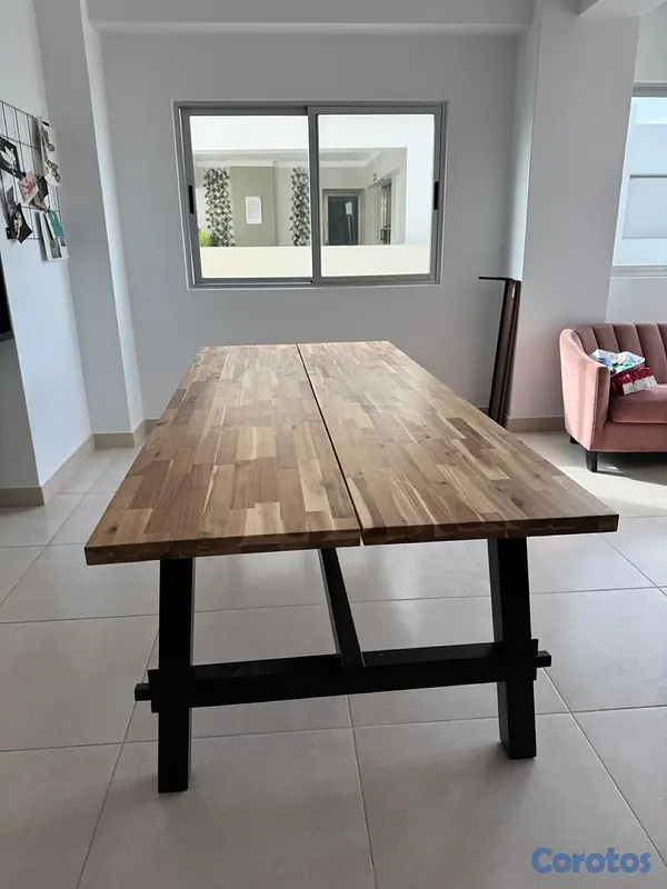 muebles y colchones - MESA SKOGSTA COMO NUEVA 2