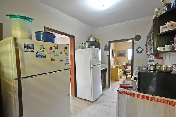 casas - VENDO CASA- SOLAR EN LOS PRADOS EN OPORTUNIDAD  3