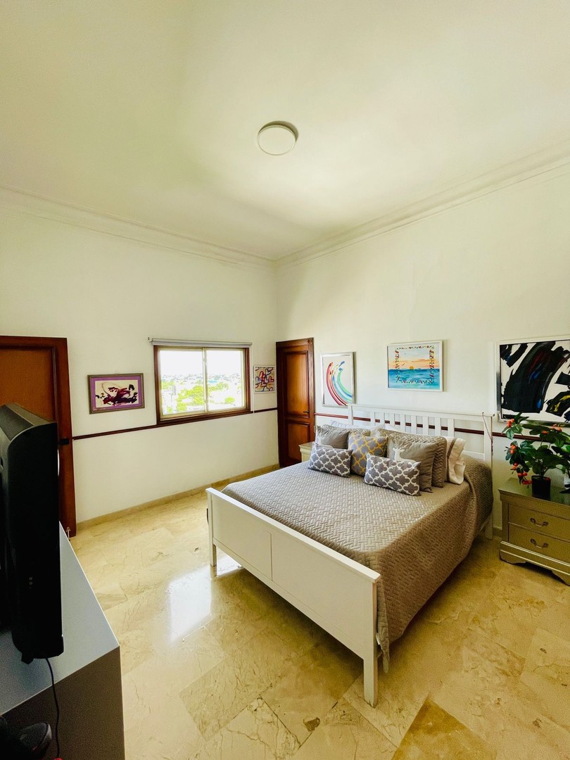 penthouses - VENDO Exclusivo Penthouse De 3 Niveles En Ensanche Naco
*CODIGO: PD118* 8
