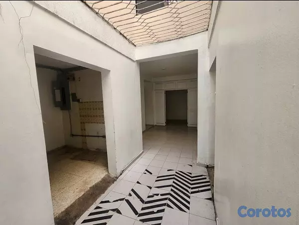 oficinas y locales comerciales - CASA COMERCIAL 9