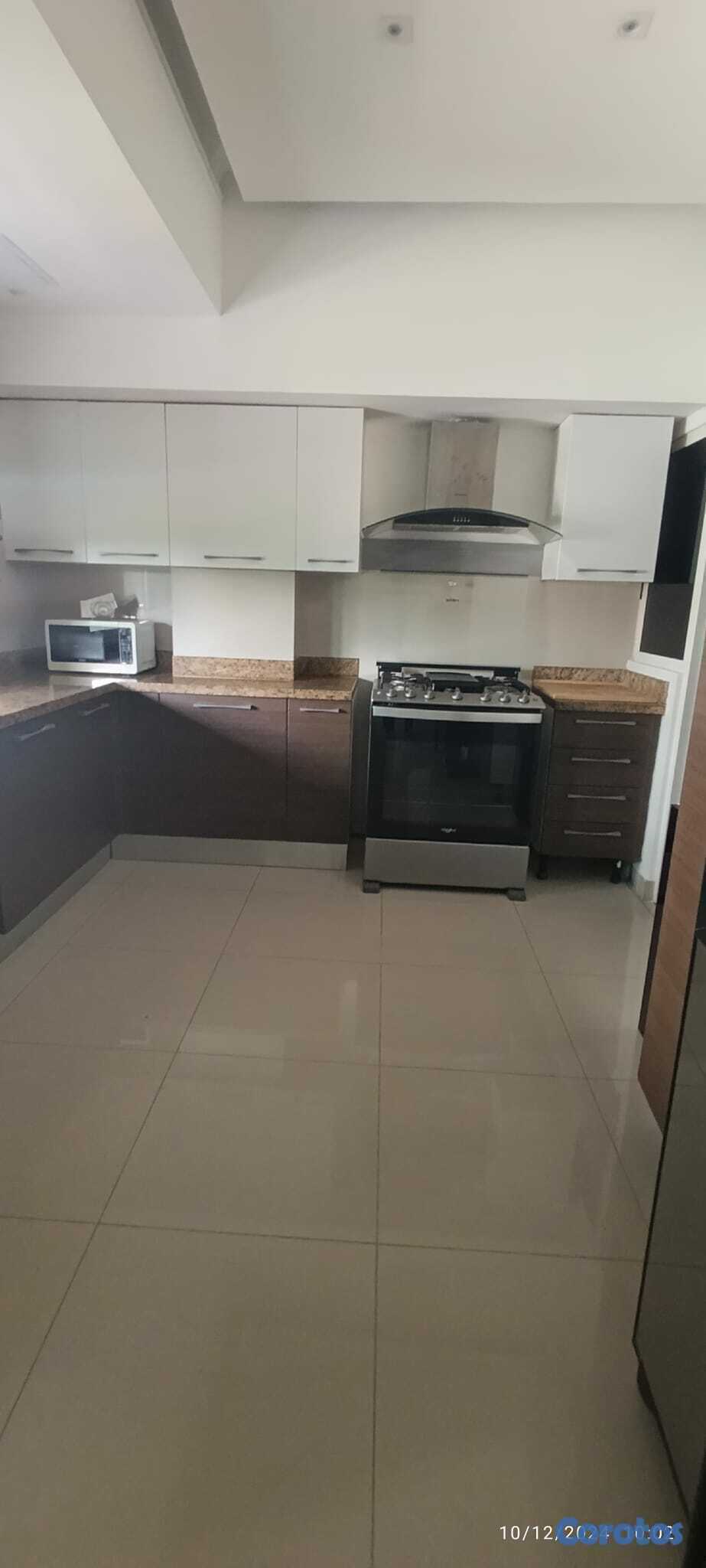 apartamentos - ¡Vendo apartamento impecable en Renacimiento! 6