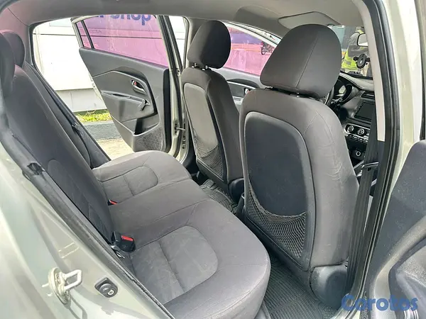 carros - kia rio 2015 5