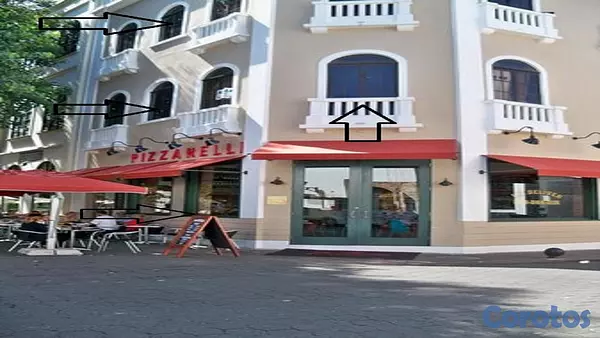 apartamentos - En Venta Edificio Comercial Frente a la Catedral Genera US$114,060 anual 6