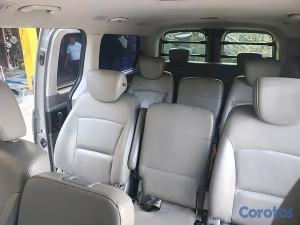 jeepetas y camionetas - hiunday grand starex 2020 10