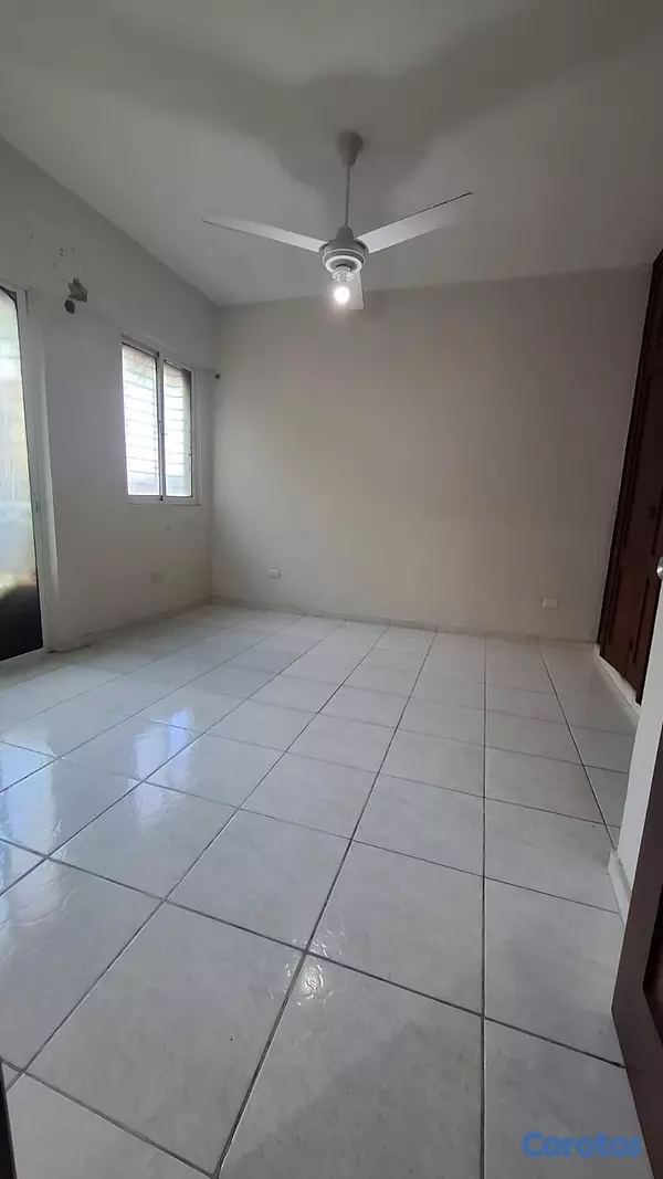 apartamentos - venta de apartamento 3er nivel de 135mts en la avenida independencia  9