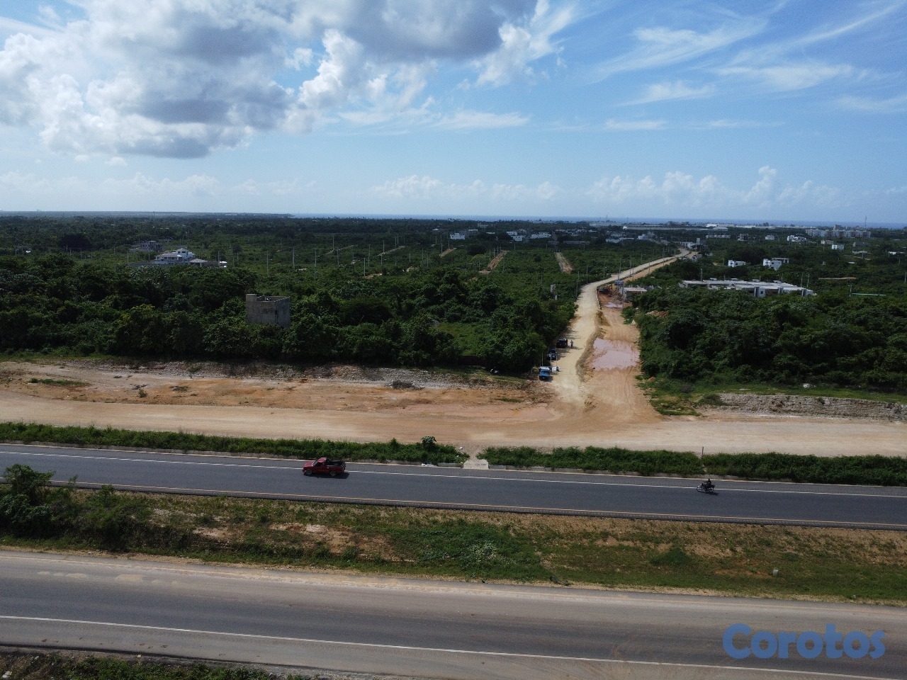 solares y terrenos - Solares financiados en la Avenida Ecológica, con titulo y calles asfaltadas 3