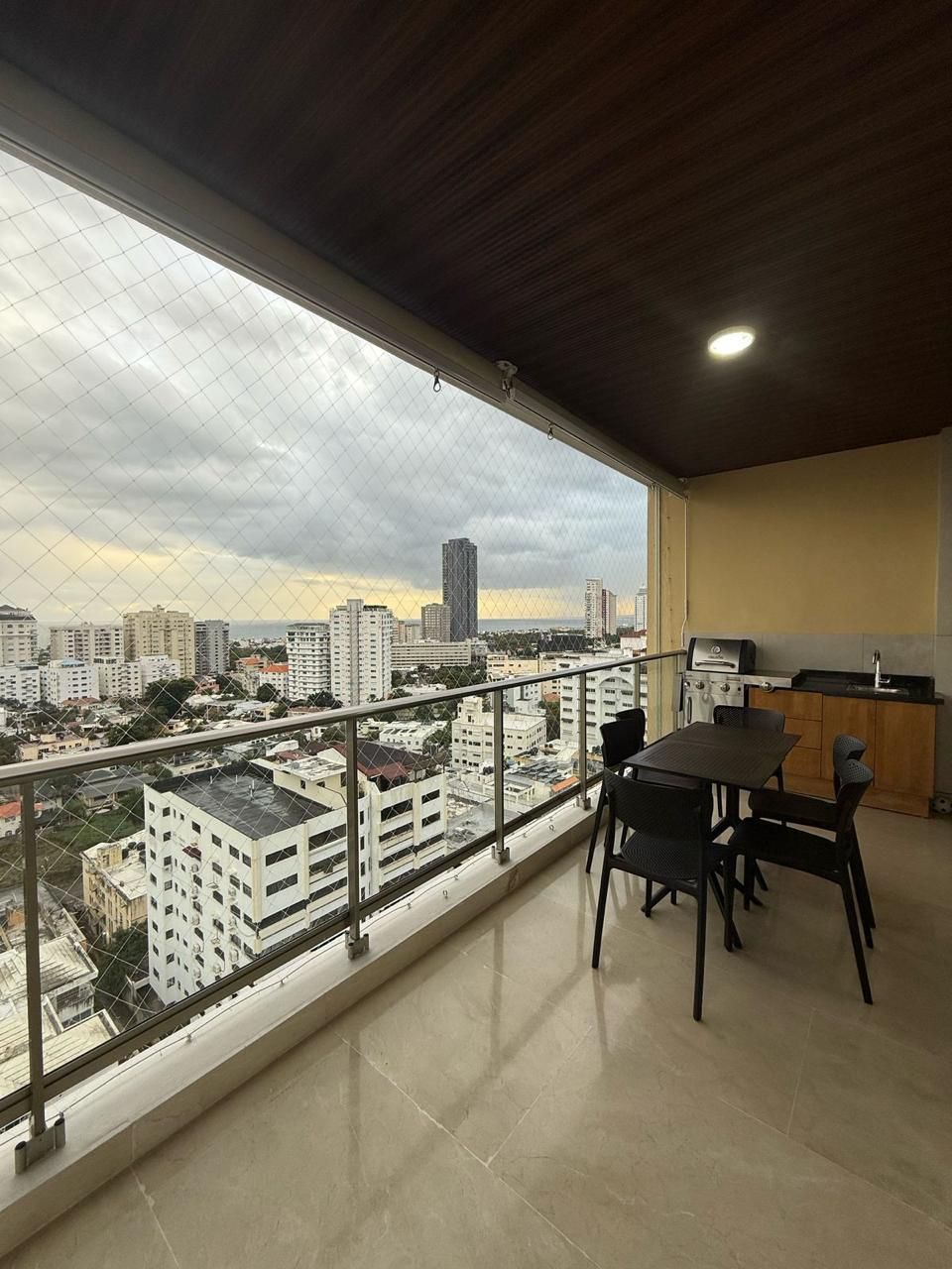 apartamentos - Vendo apartamento en Avenida Enriquillo  2