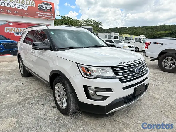 jeepetas y camionetas - Ford Explorer XLT 2017 ecoboost  4