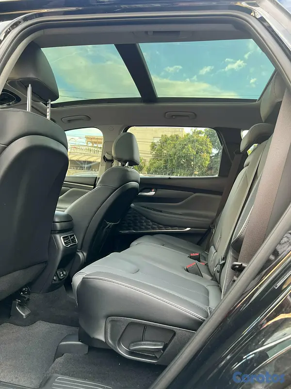 jeepetas y camionetas - Hyundai Santa Fe Limited 2023 9