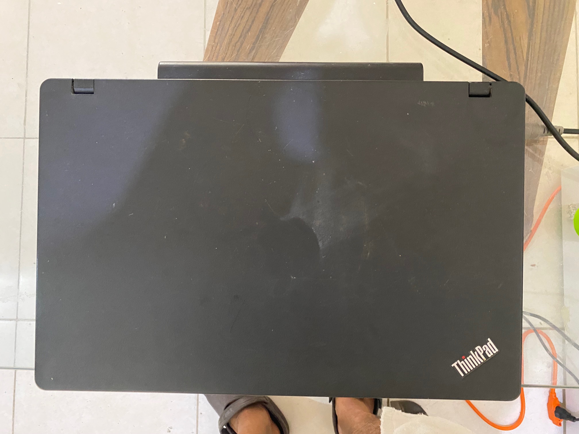 computadoras y laptops - Laptop Lenovo Thinkpad EDGE de 17 pulgadas i3 1