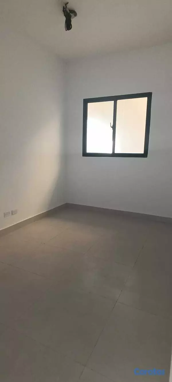 oficinas y locales comerciales - Local en primer nivel en La Julia 103m2 con Terraz 6