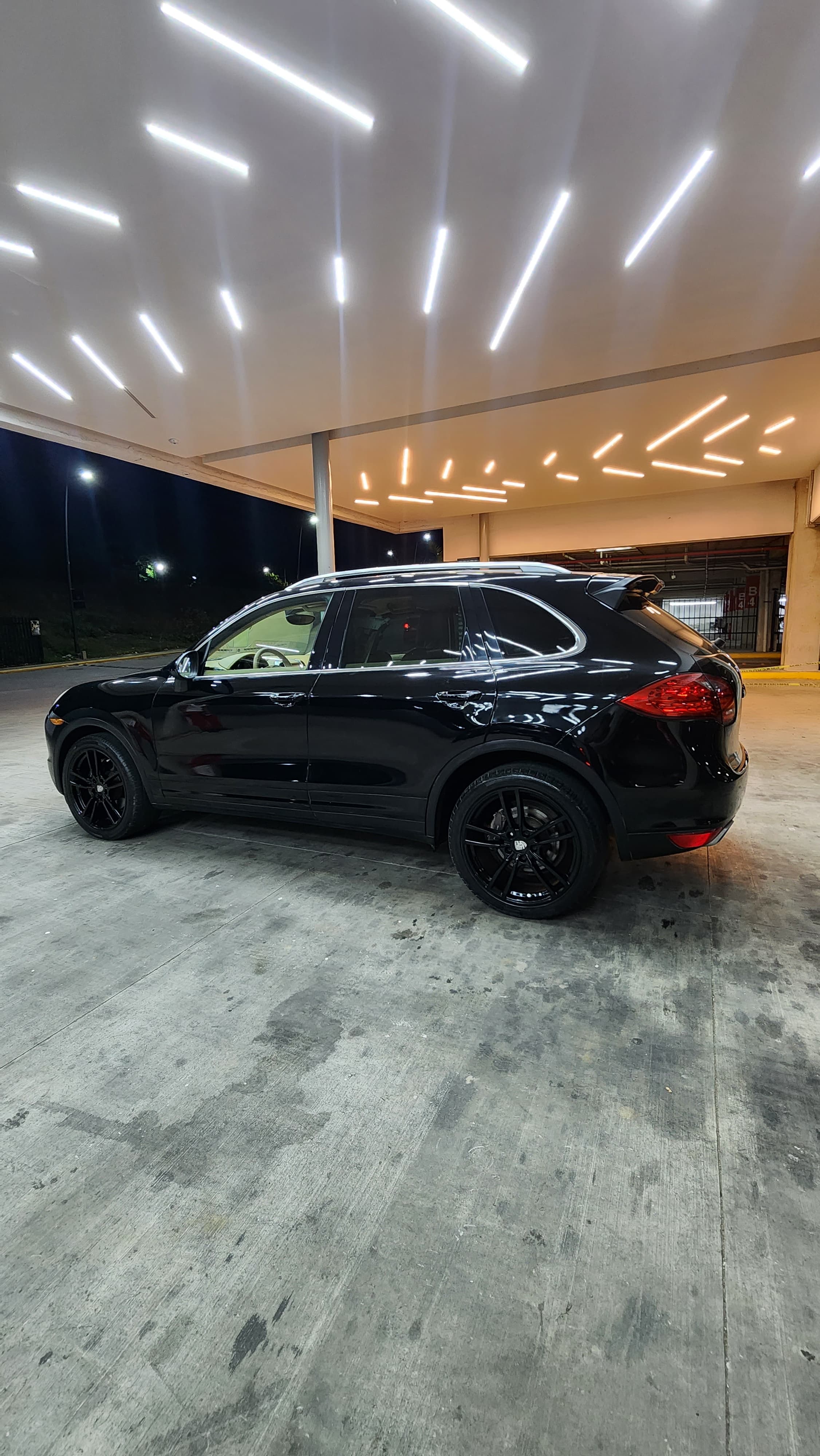 jeepetas y camionetas - porsche cayenne 2011 1