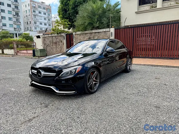 carros - Mercedes Benz C 63 AMG 5