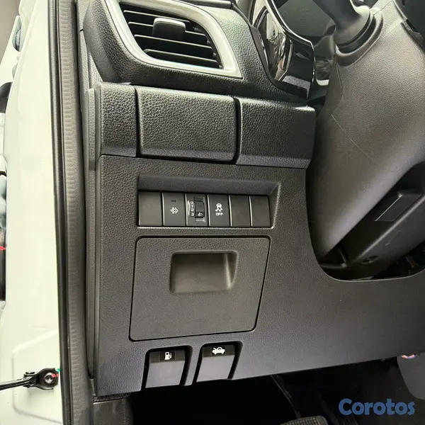 jeepetas y camionetas - ISUZU DMAX DTCi 2025 10