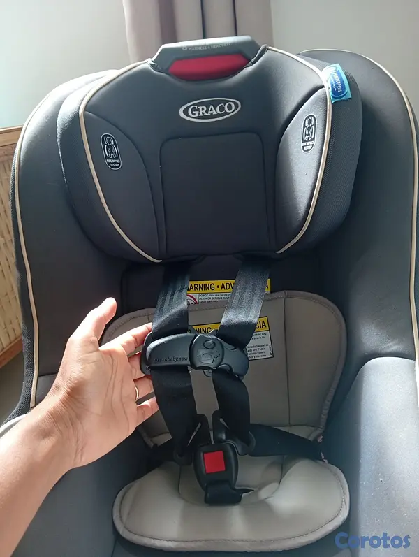 coches y sillas - Silla para bebes de seguridad vehicular  3