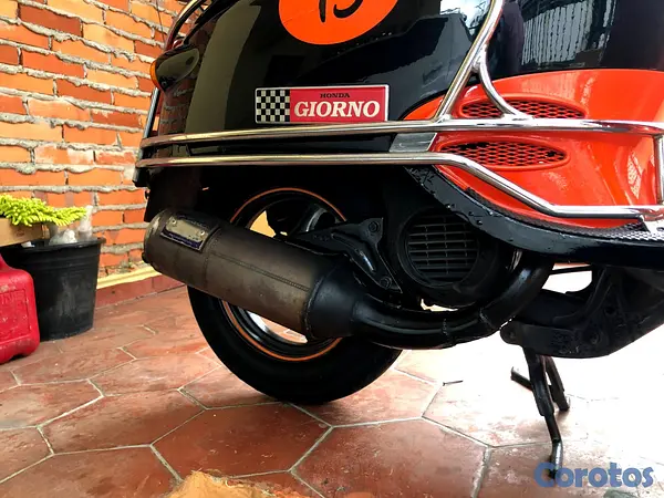 motores y pasolas - Honda Giorno Deluxe 1996 3