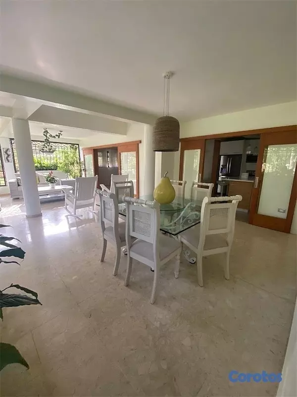 casas vacacionales y villas - Vendo en Jarabacoa, mansion amueblada con paneles solares de 1070mts 5
