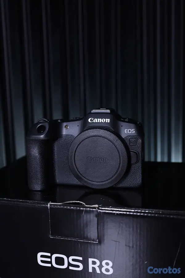 camaras y audio - Canon EOS R8 + Lente 50mm RF 5