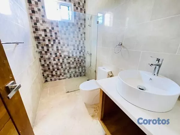 casas - Maravillosa casa moderna lista para mudarse en un lugar tranquilo  4