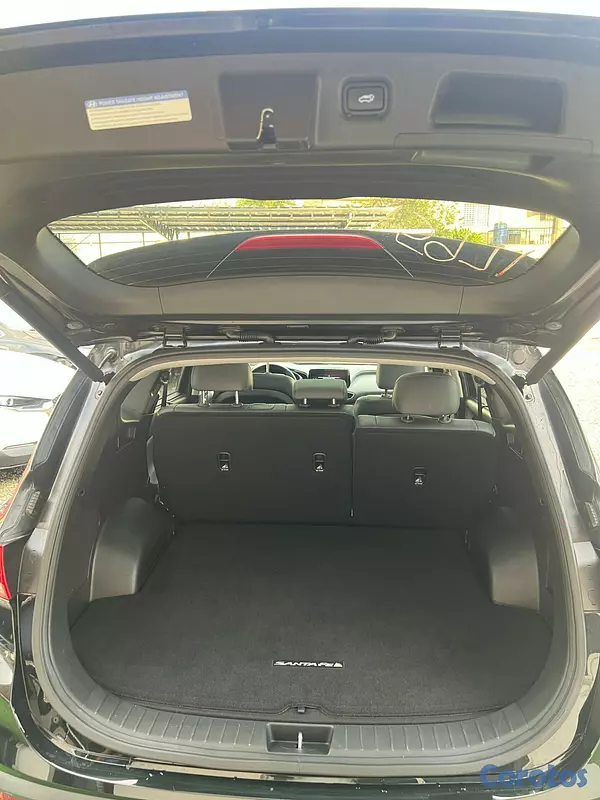 jeepetas y camionetas - Hyundai Santa Fe Limited 2023 10