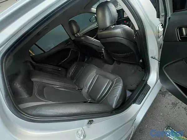 carros - Vendo (kia k5 ) alo 2013. 6