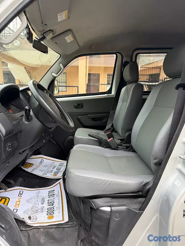 jeepetas y camionetas - Toyota Town Ace 2020 5