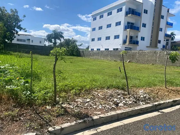 solares y terrenos - solar completamente llano en la parte alta de puerto plata  3