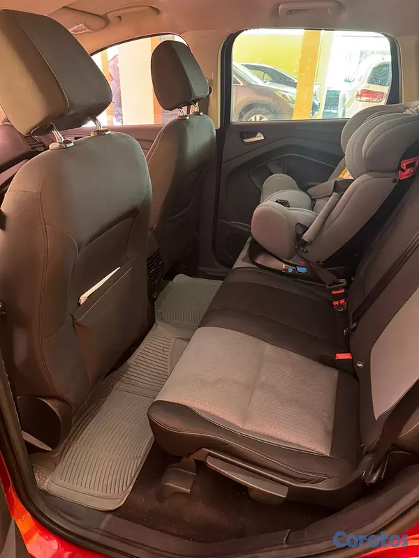 jeepetas y camionetas - Ford Escape SE 2017 6