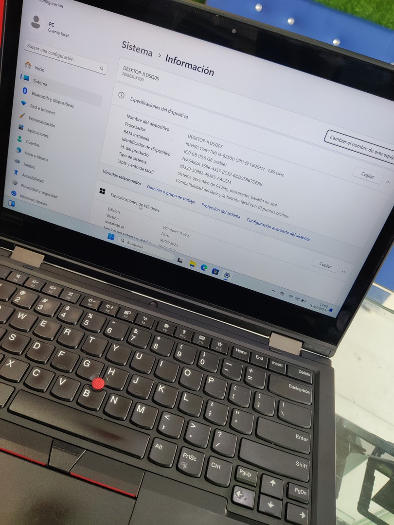 computadoras y laptops - Lenovo thinkpad yoga L380 i5 de 8va generación 
 3