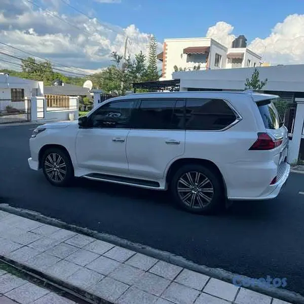 jeepetas y camionetas - 2016 Lexus LX 570 8