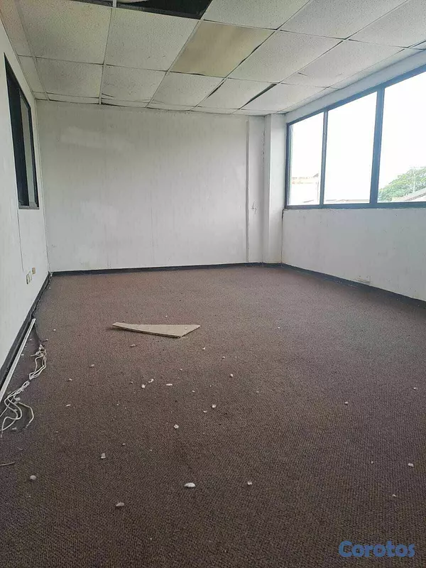 oficinas y locales comerciales - Alquilo Nave 1,000 mts  en los Alcarrizos 8
