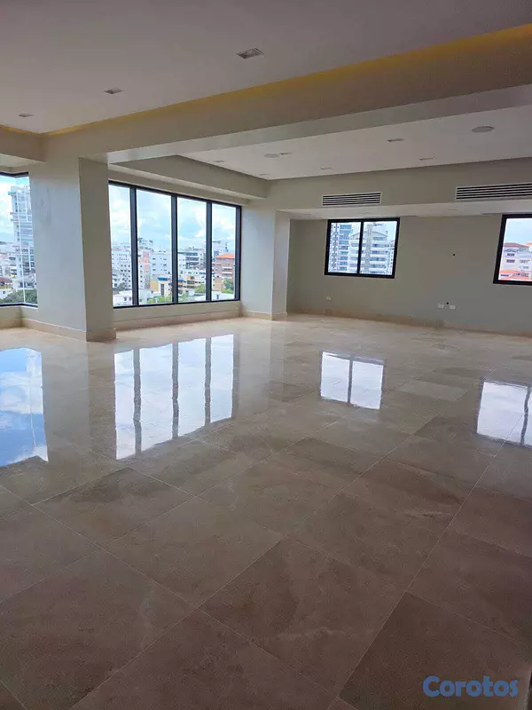 apartamentos - CACICAZGOS VENDE PISO ALTO EXCLUSIVA TORRE UBICACI 5