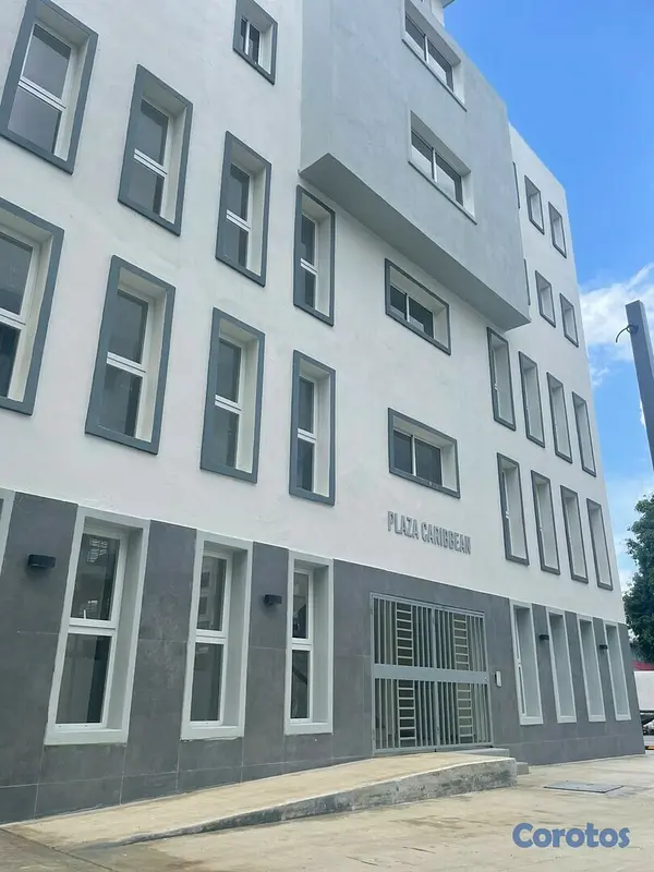 oficinas y locales comerciales - Local para Oficina frente al Malecón DN 4